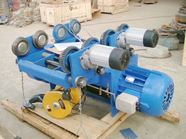 新型低凈空電動葫蘆