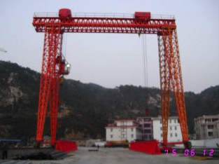 ME型30t+30t造船門式起重機(jī)