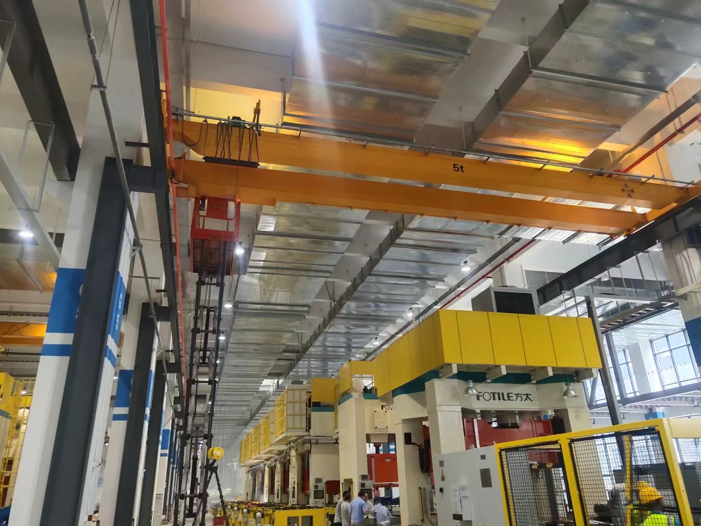 歐式雙梁起重機(jī)