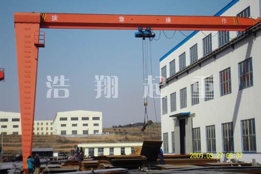 BMH型半門式起重機(jī)